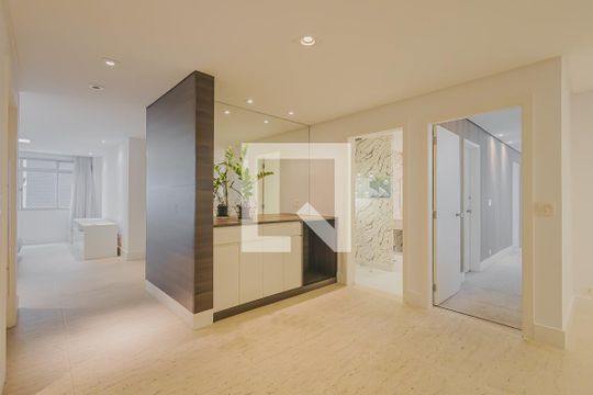 Sala de Jantar de apartamento à venda com 4 quartos, 240m² em Cerqueira César, São Paulo