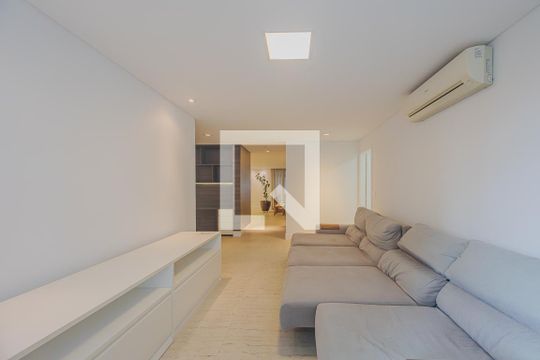 Sala de apartamento à venda com 4 quartos, 240m² em Cerqueira César, São Paulo
