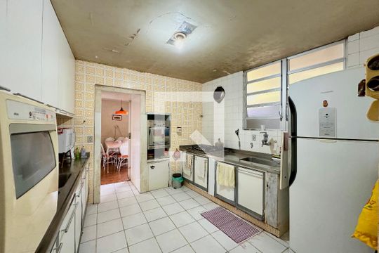 Cozinha de casa à venda com 4 quartos, 150m² em Botafogo, Rio de Janeiro