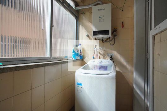 Área de Serviço de apartamento para alugar com 1 quarto, 77m² em Passo D’areia, Porto Alegre