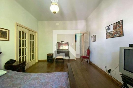 Casa à venda com 3 quartos, 425m² em Laranjeiras, Rio de Janeiro