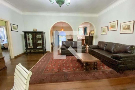 Casa à venda com 3 quartos, 425m² em Laranjeiras, Rio de Janeiro