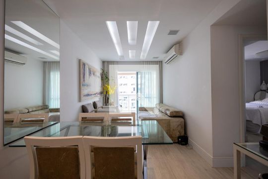Sala de apartamento à venda com 2 quartos, 149m² em Tijuca, Rio de Janeiro