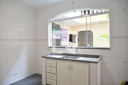 Casa para alugar com 1 quarto, 40m² em Parque Marajoara, Santo André