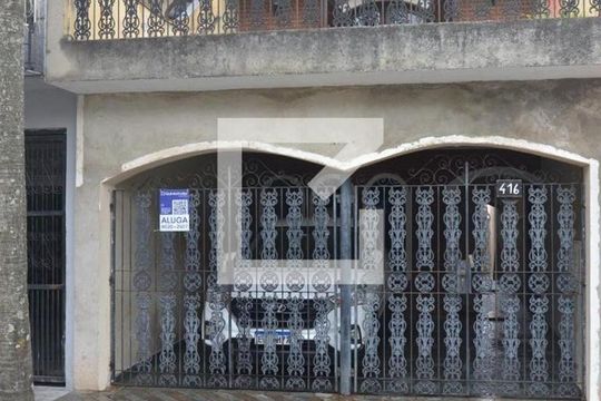 Fachada de casa para alugar com 1 quarto, 40m² em Parque Marajoara, Santo André