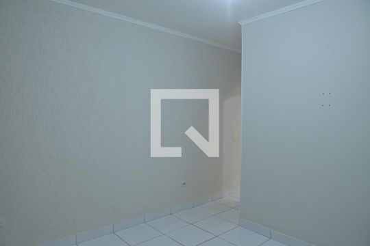 Quarto de casa para alugar com 1 quarto, 40m² em Parque Marajoara, Santo André