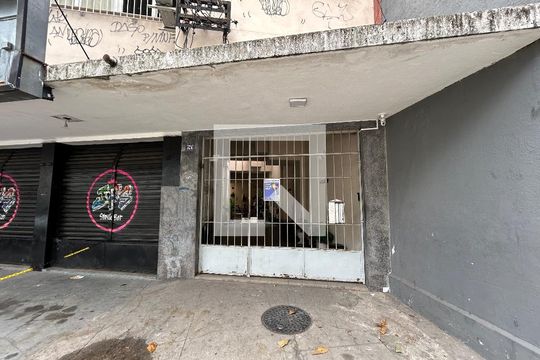 Fachada + plaquinha de apartamento à venda com 2 quartos, 60m² em Méier, Rio de Janeiro