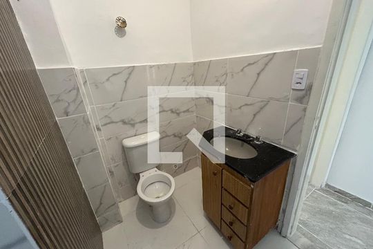 Banheiro de apartamento à venda com 2 quartos, 60m² em Méier, Rio de Janeiro