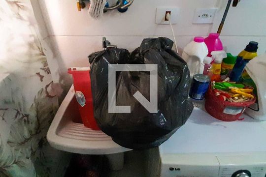 Área de Serviço de apartamento para alugar com 2 quartos, 37m² em Novo Osasco, Osasco