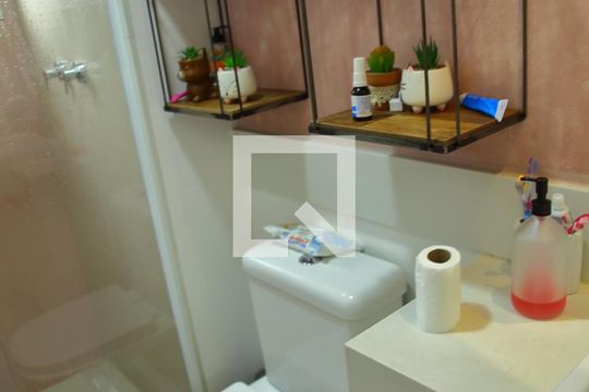 Banheiro Social de apartamento à venda com 3 quartos, 96m² em Baeta Neves, São Bernardo do Campo