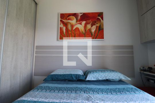 Quarto 1  de apartamento à venda com 2 quartos, 73m² em Vila Lucinda, Santo André