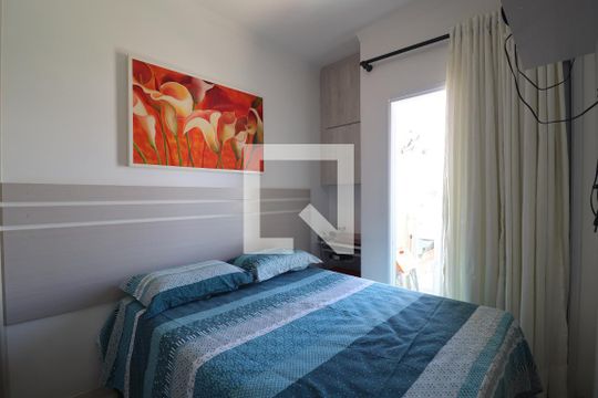 Quarto 1  de apartamento à venda com 2 quartos, 73m² em Vila Lucinda, Santo André
