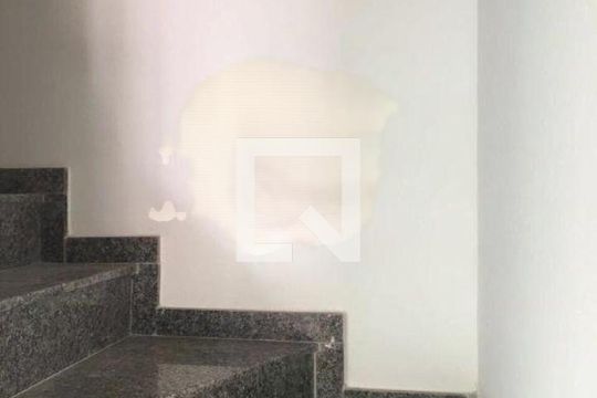 Casa à venda com 2 quartos, 60m² em Chácara Mafalda, São Paulo