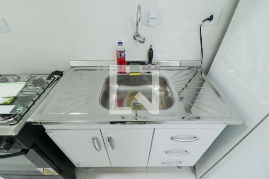Cozinha e Área de Serviço de apartamento à venda com 1 quarto, 24m² em Jardim São Paulo, São Paulo