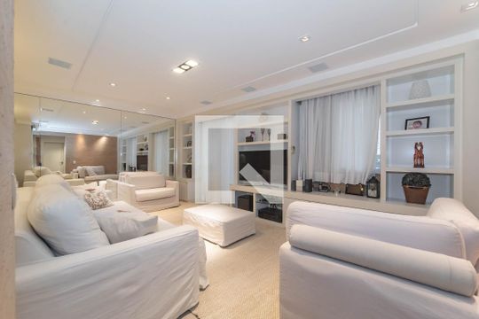 Sala de apartamento à venda com 3 quartos, 97m² em Vila Gumercindo, São Paulo