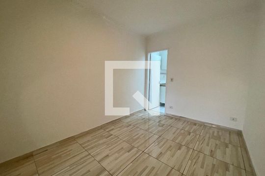 Sala de casa à venda com 5 quartos, 213m² em Vila Universitaria, São Paulo