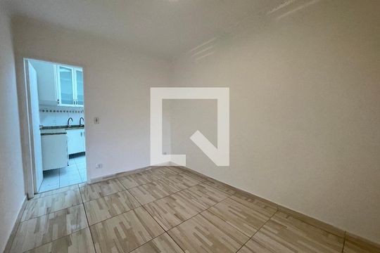 Sala de casa à venda com 5 quartos, 213m² em Vila Universitaria, São Paulo