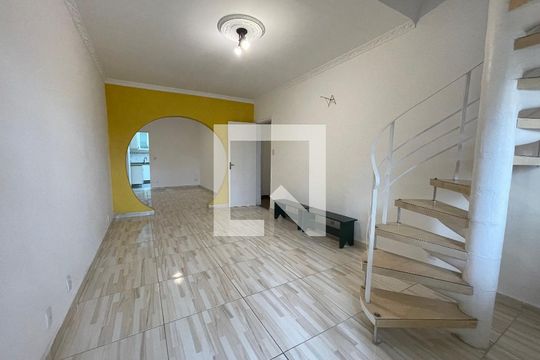Casa à venda com 5 quartos, 213m² em Vila Universitaria, São Paulo