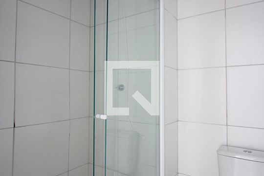 Banheiro Social de apartamento para alugar com 2 quartos, 39m² em Jardim Sao Saverio, São Bernardo do Campo