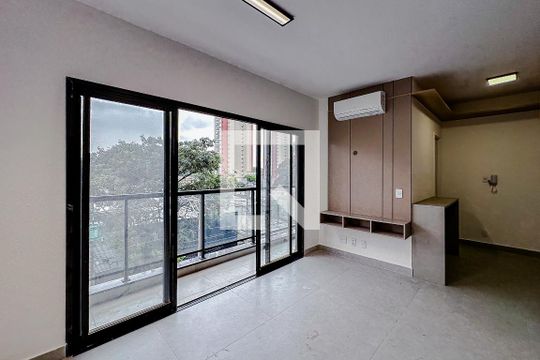 Kitnet/Studio para alugar com 1 quarto, 28m² em Cambuci, São Paulo