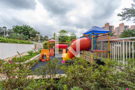 Área comum - Playground de apartamento para alugar com 3 quartos, 60m² em Taboão, Diadema