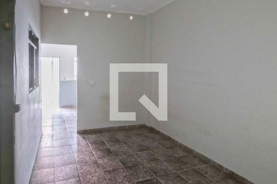 Casa para alugar com 1 quarto, 40m² em Jardim Peri, São Paulo