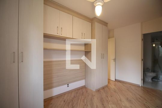 Suíte de apartamento à venda com 3 quartos, 100m² em Jardim Ampliacao, São Paulo