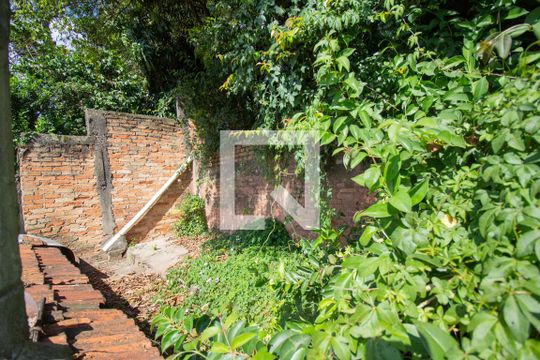 Jardim de casa à venda com 2 quartos, 300m² em Jardim Mutinga, São Paulo
