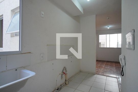 Cozinha de apartamento para alugar com 2 quartos, 43m² em Santa Rosa de Lima, Porto Alegre
