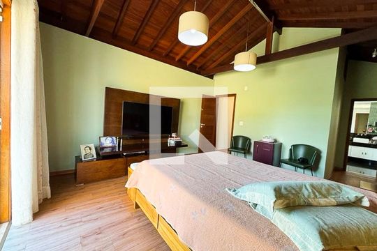 Suíte 1 de casa à venda com 4 quartos, 1000m² em Garças, Belo Horizonte