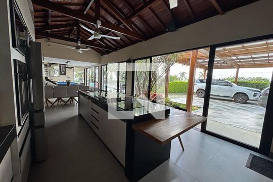 Área comum de casa à venda com 4 quartos, 1000m² em Garças, Belo Horizonte