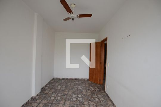 Quarto 2 de apartamento para alugar com 2 quartos, 63m² em Campinho, Rio de Janeiro
