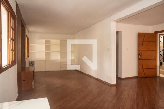 Casa à venda com 3 quartos, 191m² em Vila Mariana, São Paulo