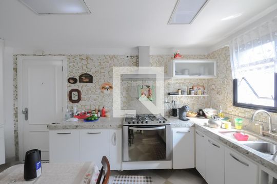 Cozinha de apartamento à venda com 4 quartos, 150m² em Centro, São Bernardo do Campo