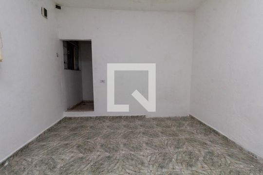 Quarto 1 de casa à venda com 7 quartos, 300m² em Jardim Veronia, São Paulo
