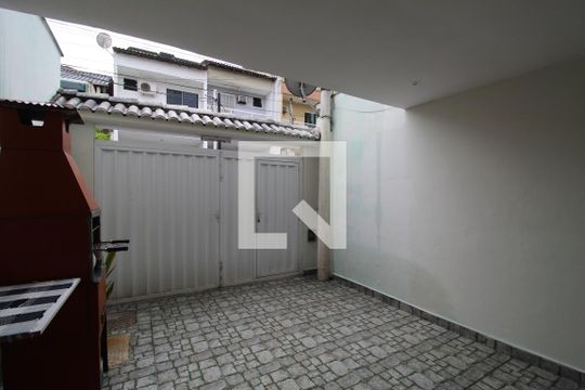 Garagem de casa de condomínio à venda com 3 quartos, 112m² em Freguesia (jacarepaguá), Rio de Janeiro