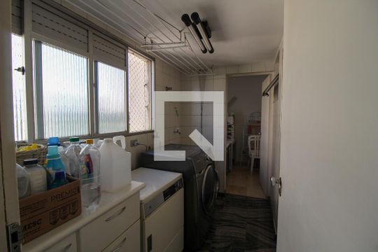 Área de Serviço de apartamento à venda com 3 quartos, 115m² em Caxingui, São Paulo