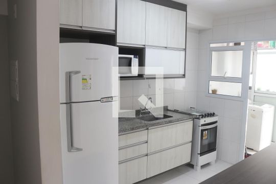 Cozinha de apartamento para alugar com 3 quartos, 86m² em Santa Paula, São Caetano do Sul