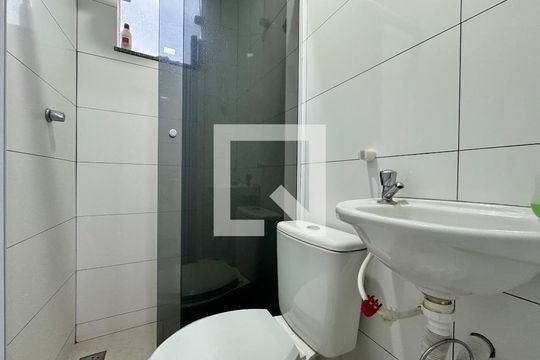 Cozinha e Área de Serviço - Banheiro de casa de condomínio à venda com 3 quartos, 172m² em Vargem Grande, Rio de Janeiro