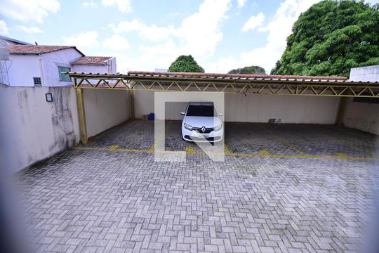Garagem de apartamento para alugar com 2 quartos, 70m² em Setor Sudoeste, Goiânia