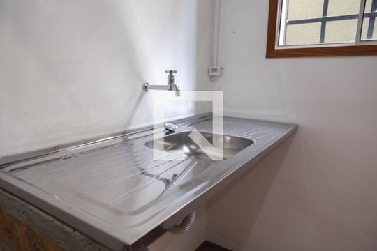 Studio de kitnet/studio para alugar com 1 quarto, 15m² em Vila Itapegica, Guarulhos