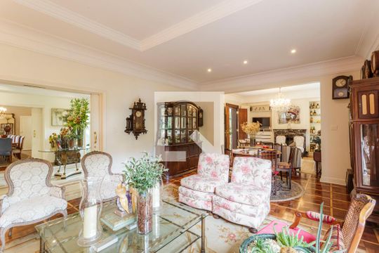 Sala de casa à venda com 4 quartos, 660m² em Vila Clementino, São Paulo