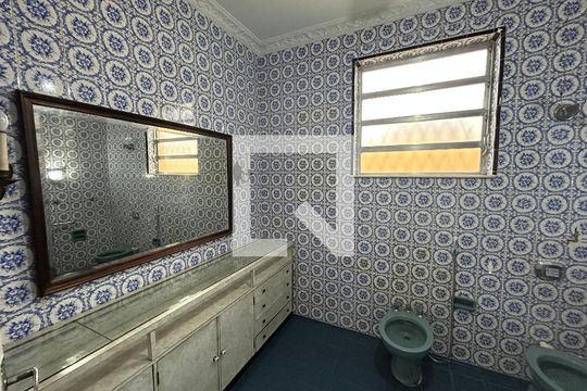 Banheiro 1 de casa à venda com 4 quartos, 160m² em Piedade, Rio de Janeiro