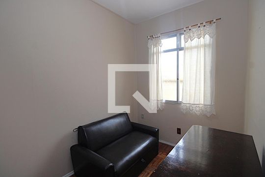 Quarto 1 de casa à venda com 4 quartos, 160m² em Piedade, Rio de Janeiro