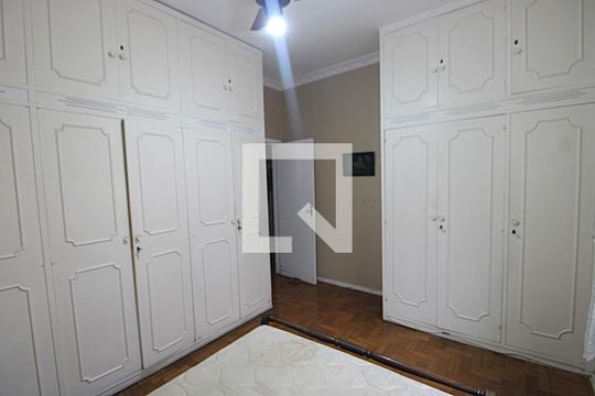 Quarto 3 de casa à venda com 4 quartos, 160m² em Piedade, Rio de Janeiro