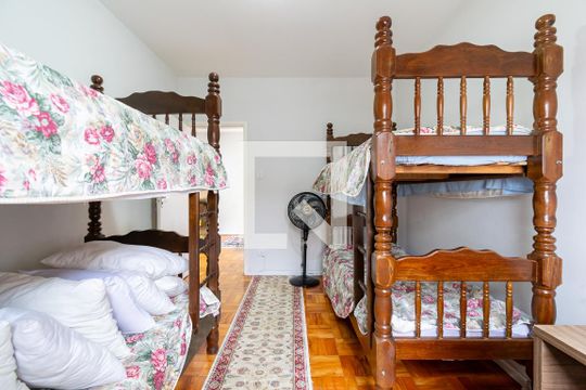 Quarto 1 de casa para alugar com 2 quartos, 70m² em Jardim Oriental, São Paulo