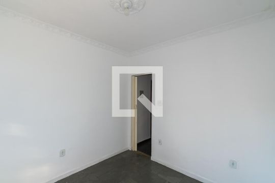 Quarto 2 de apartamento à venda com 2 quartos, 120m² em Olaria, Rio de Janeiro
