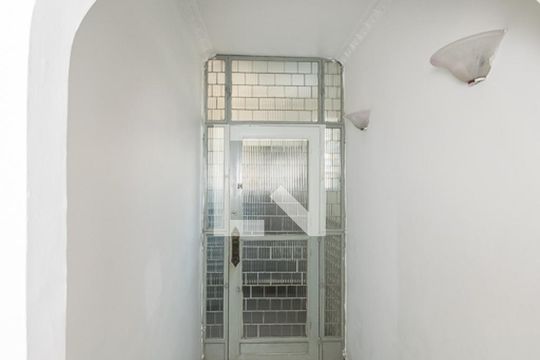 Sala - Hall da entrada de apartamento à venda com 2 quartos, 120m² em Olaria, Rio de Janeiro