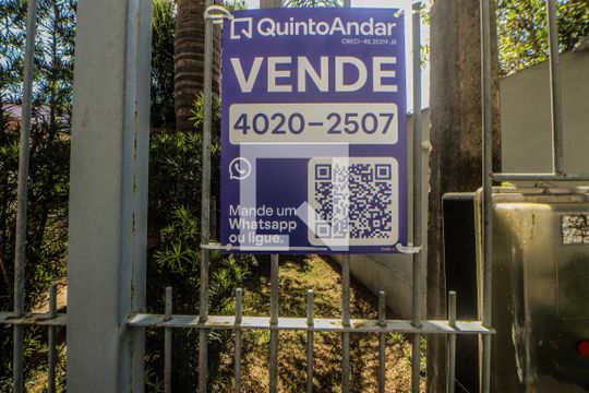 Plaquinha de casa à venda com 2 quartos, 78m² em Rubem Berta, Porto Alegre