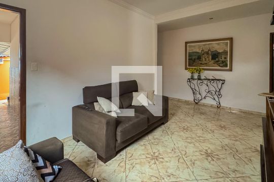 Sala de casa à venda com 4 quartos, 210m² em Nova Gameleira, Belo Horizonte